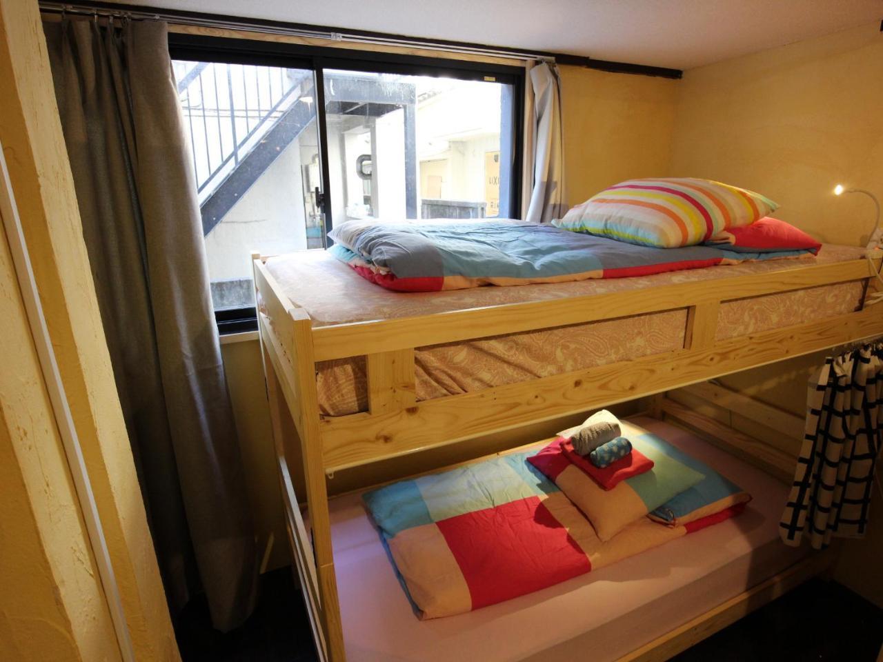 Yoko House Hotell Tokyo prefektur Exteriör bild